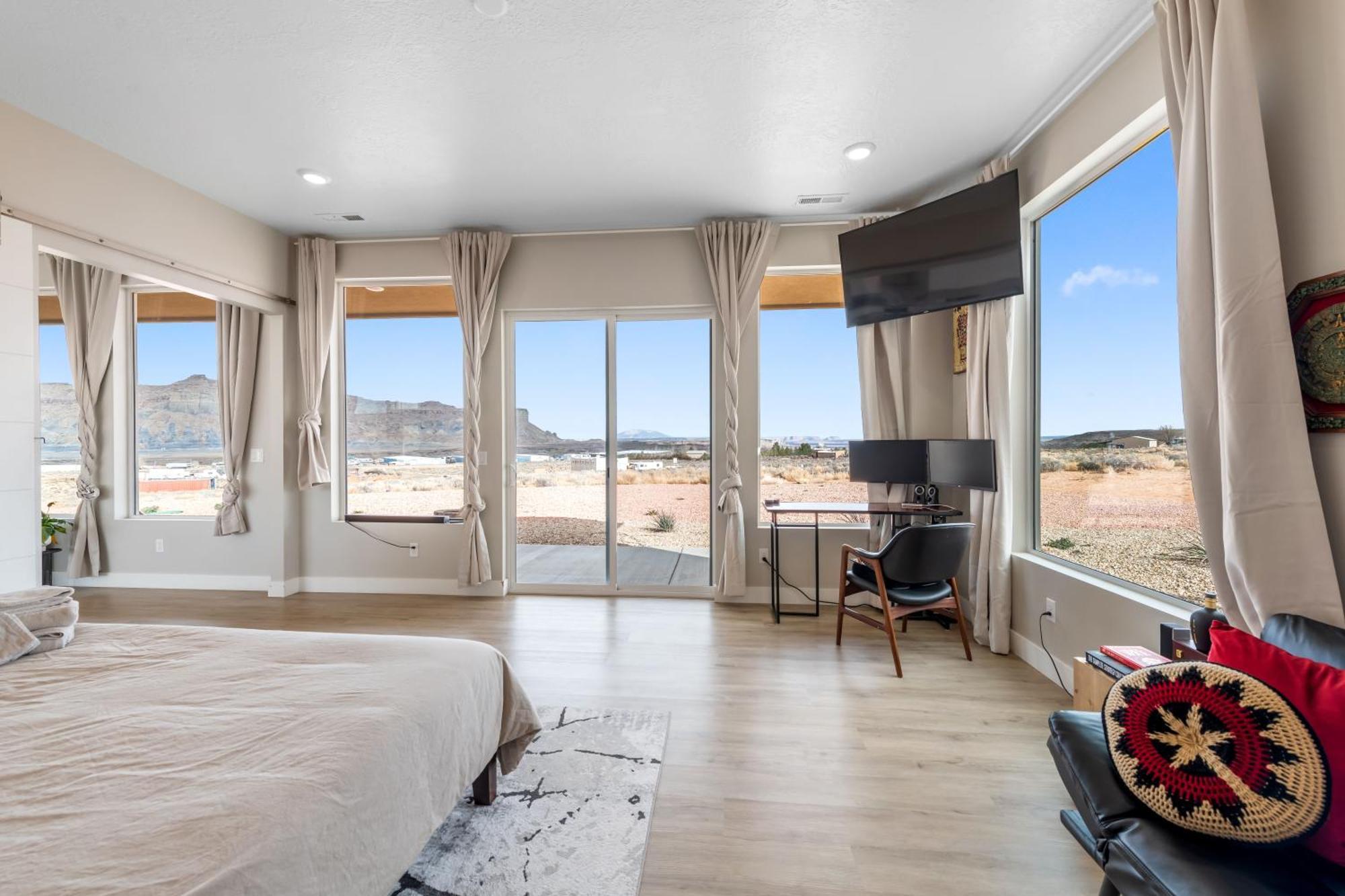 Page Arizona Border Town- Crimson Suite, Desert Canyon Getaway With Views بيغ ووتر المظهر الخارجي الصورة